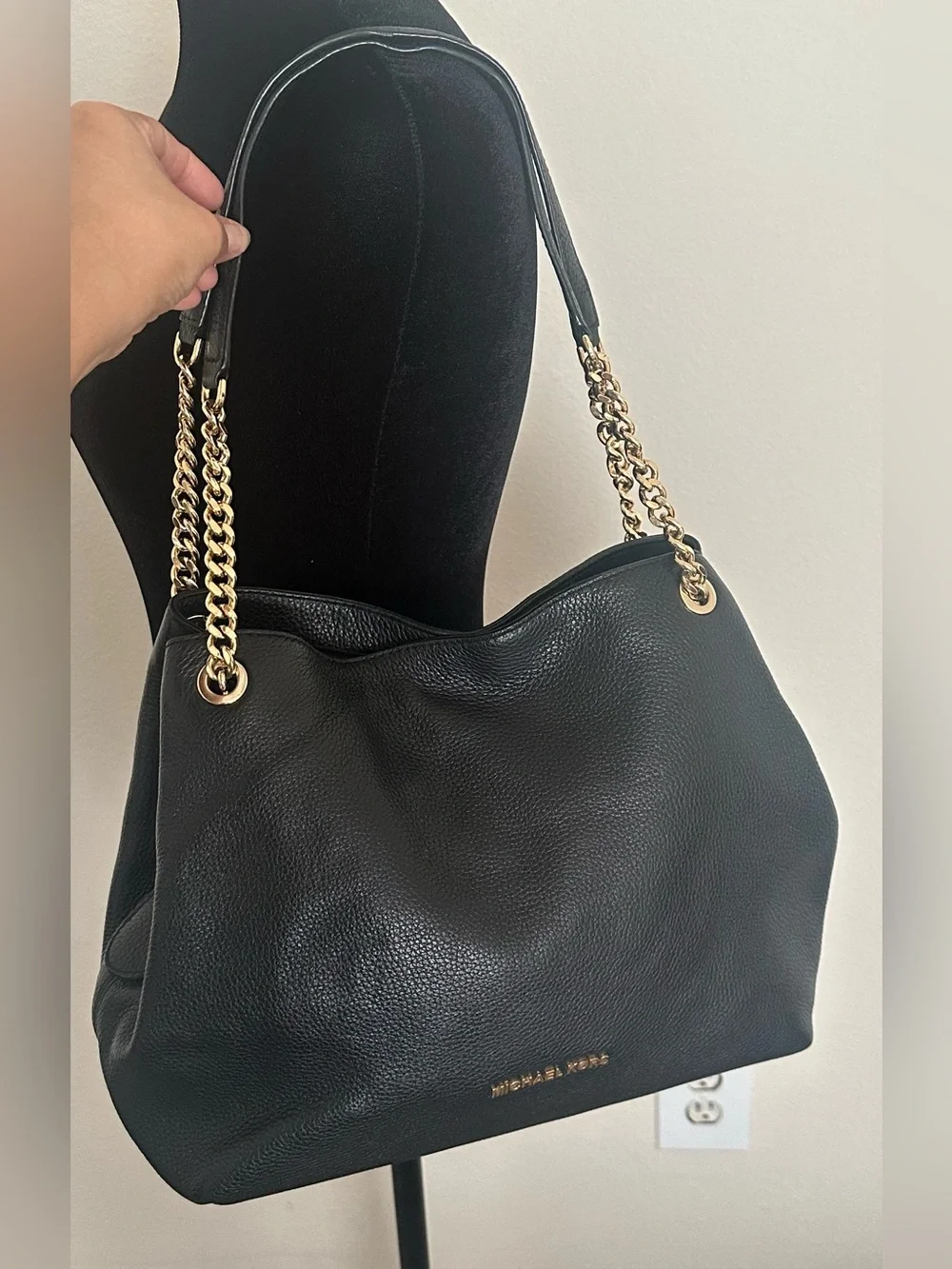 Michael Kors Set: Jet Set Handbag & Continental Wallet In Black Pebbled Leather.